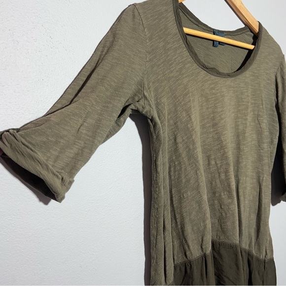 ANTHROPOLOGIE Left of Center Boho Tunic Top Size M Scoop Neck Hi-Lo Olive Green - Picture 2 of 12